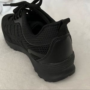 Brand new composite toe work shoes. With air-cooled memory foam.